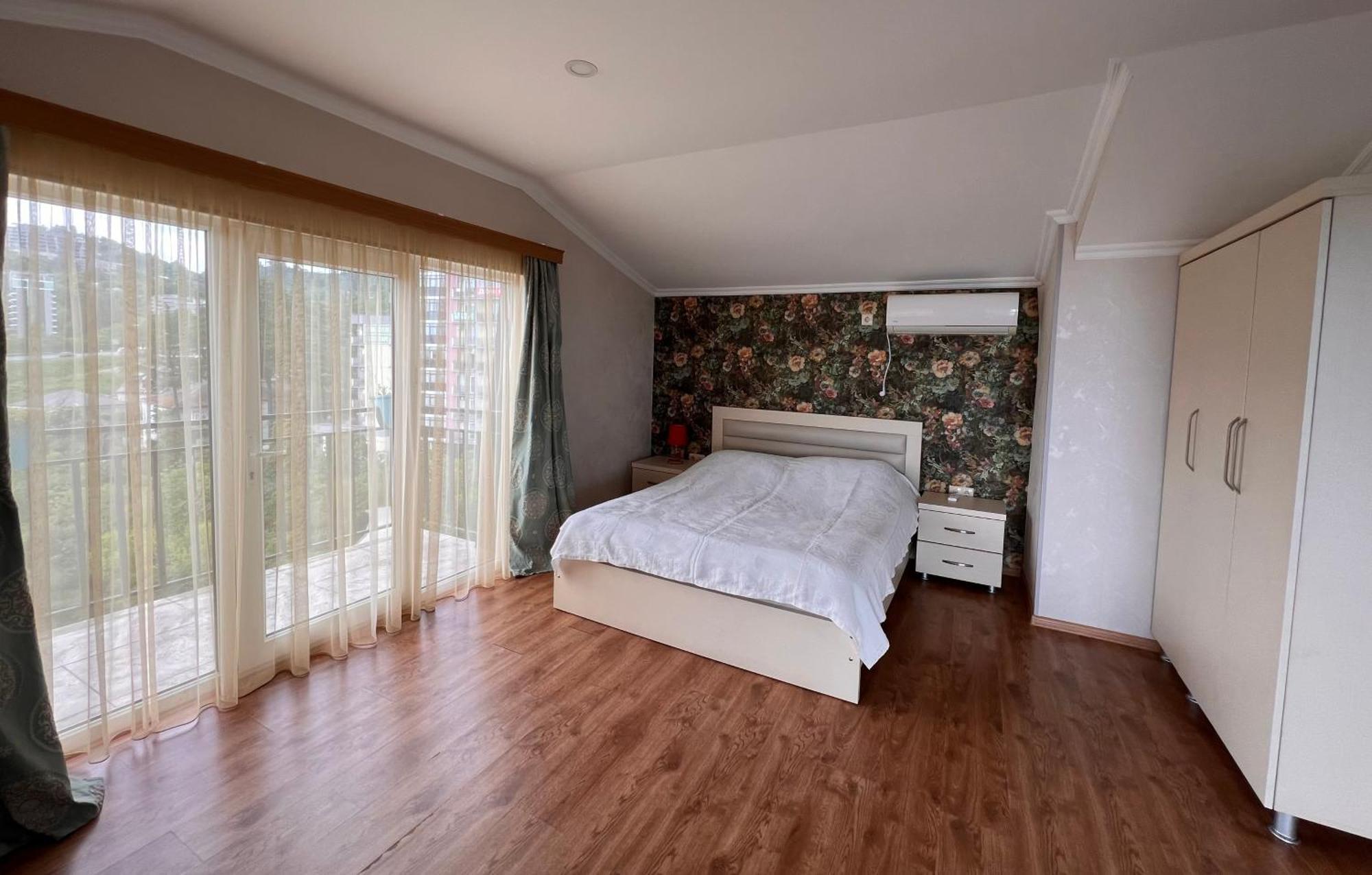 Irakli Guest House Makhinjauri Ngoại thất bức ảnh